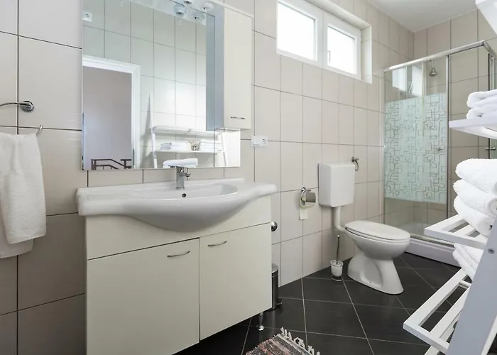 Mathilde * أوغليان